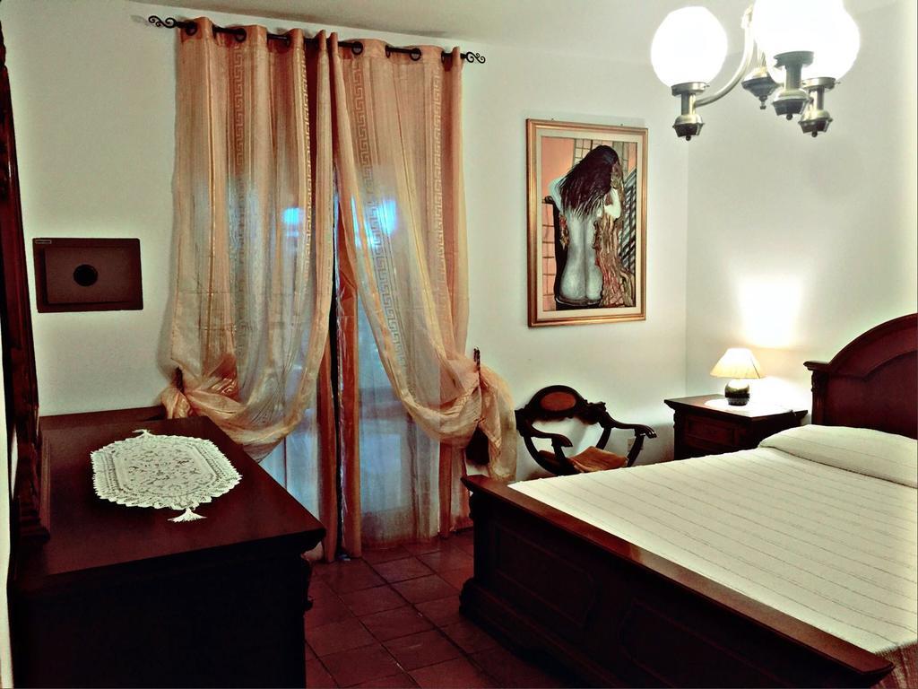 Casa Vacanze Villa Flumini フルミニ・ディ・クアルトゥ エクステリア 写真